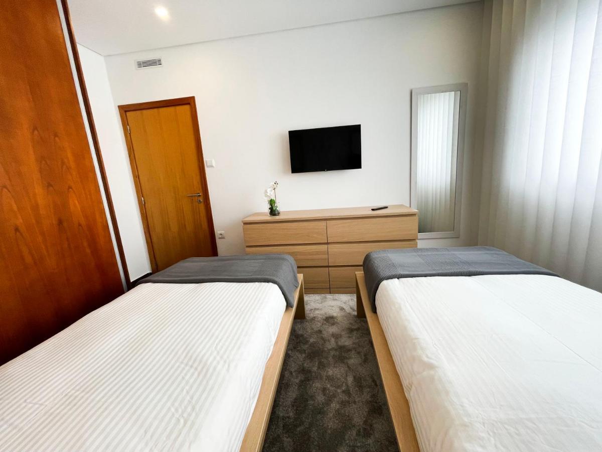 House 9 Guimaraes Villa Ngoại thất bức ảnh