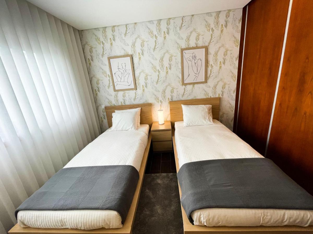 House 9 Guimaraes Villa Ngoại thất bức ảnh