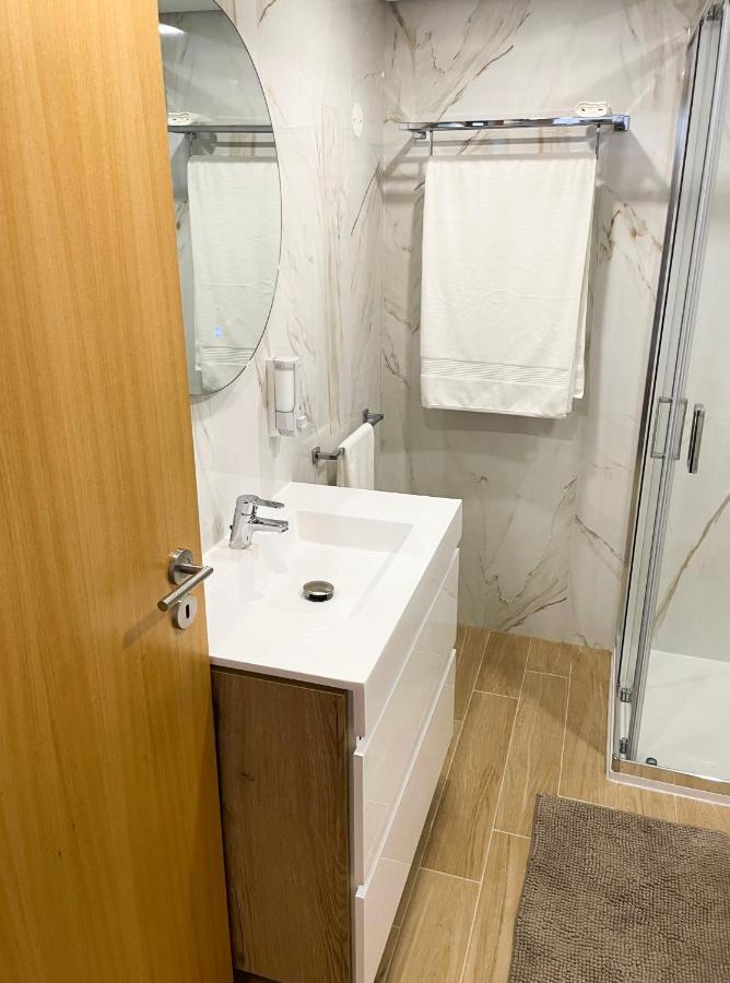 House 9 Guimaraes Villa Ngoại thất bức ảnh